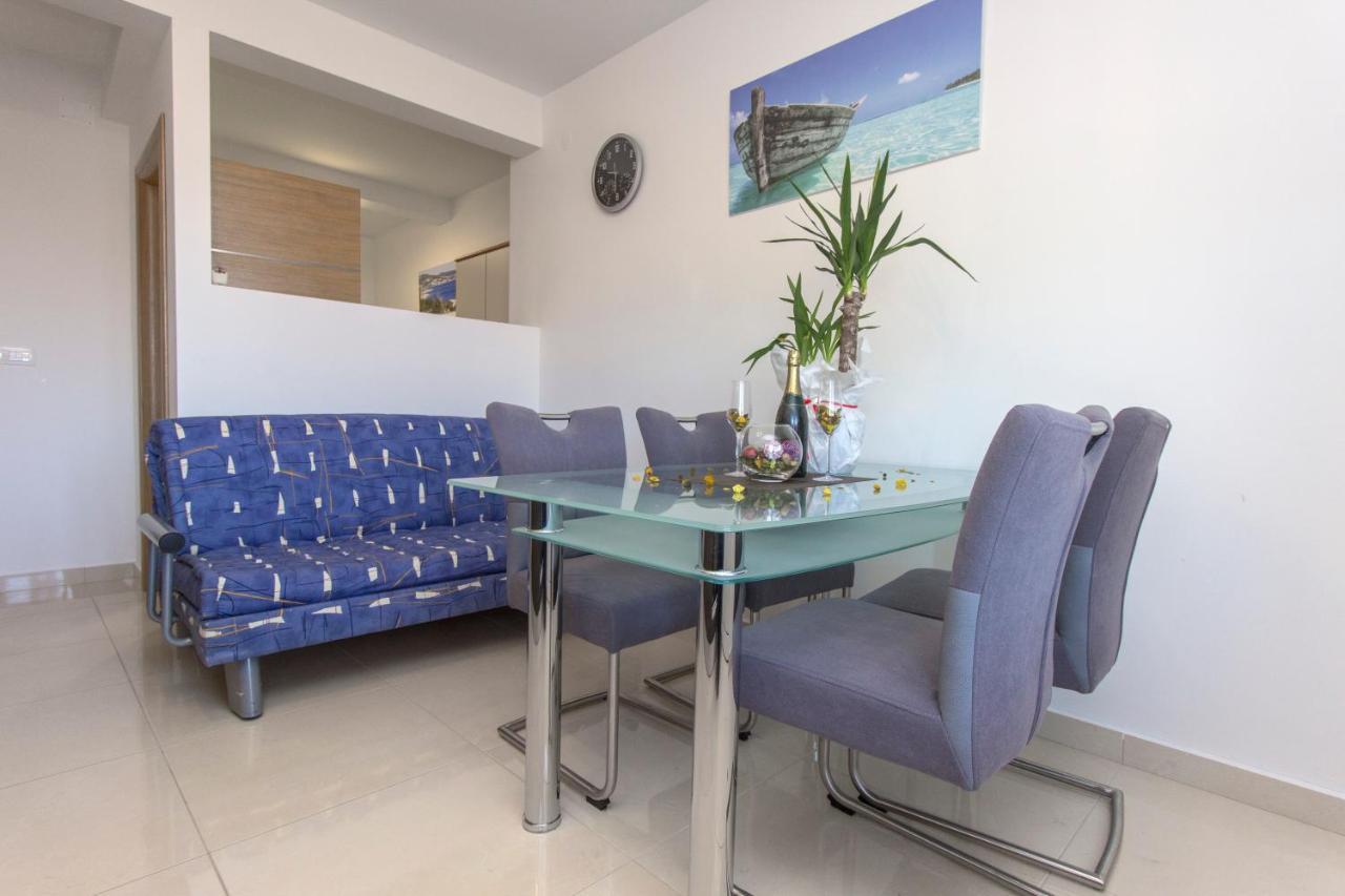 Apartmani Malis Ražanj 외부 사진