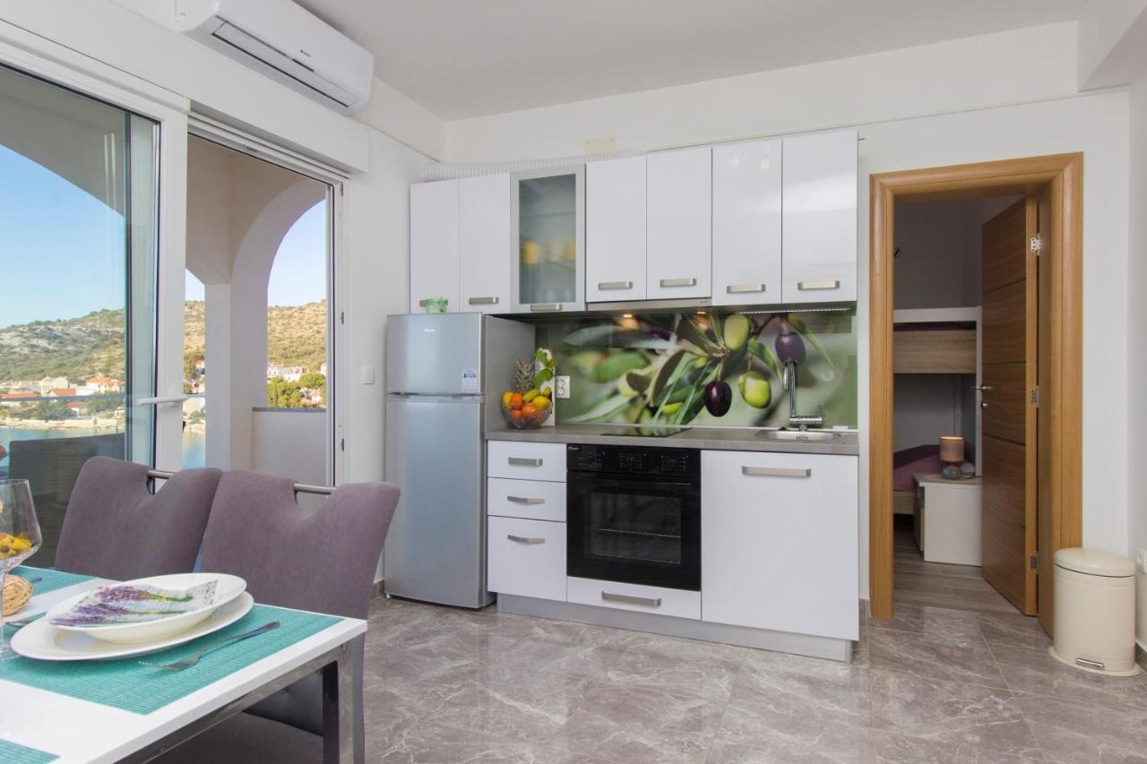 Apartmani Malis Ražanj 외부 사진