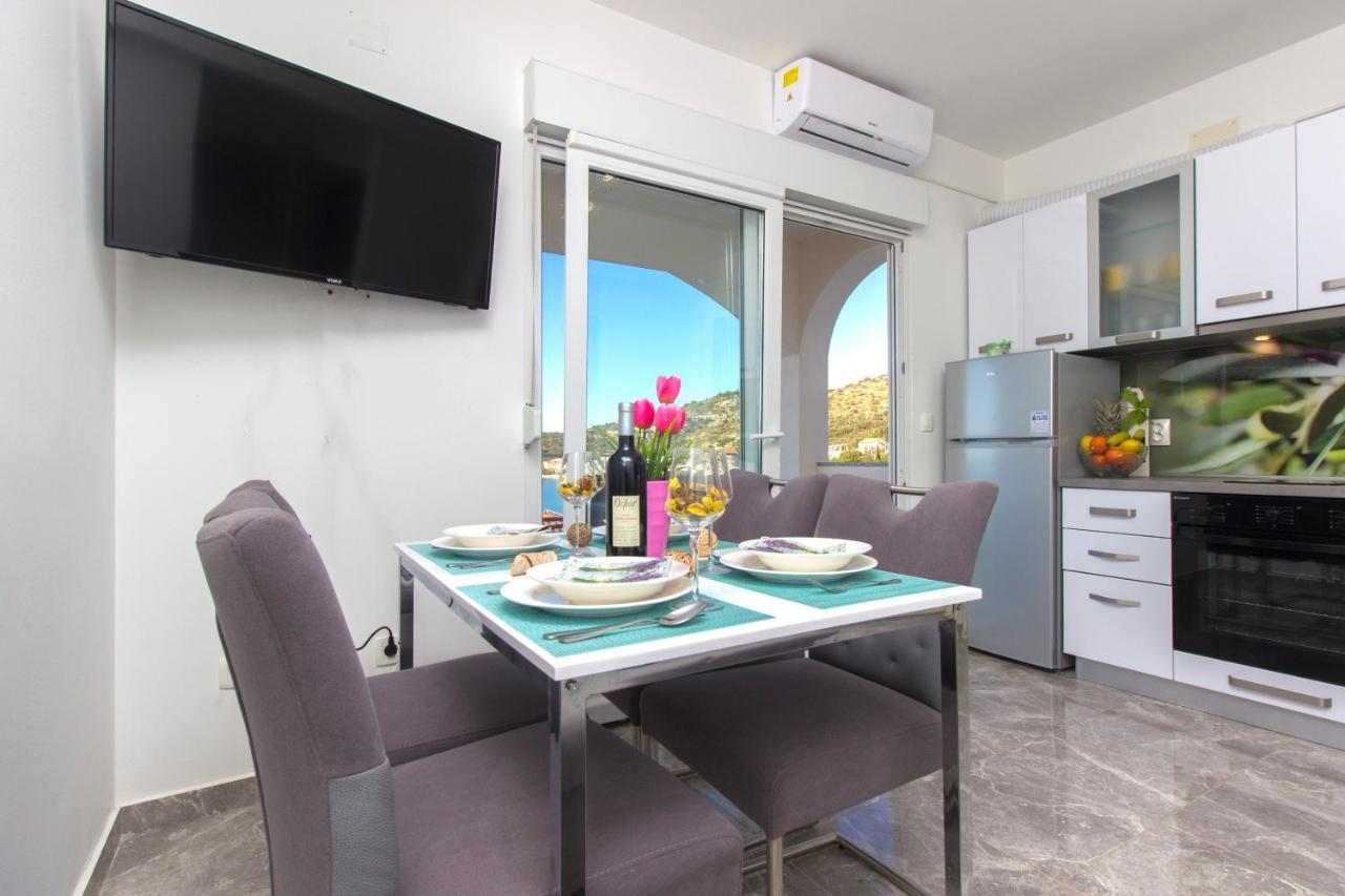 Apartmani Malis Ražanj 외부 사진