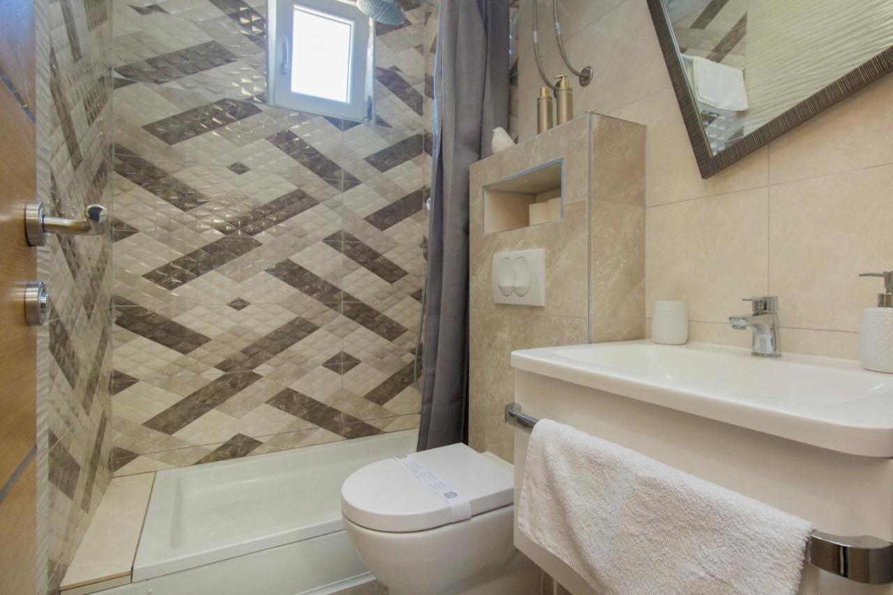Apartmani Malis Ražanj 외부 사진