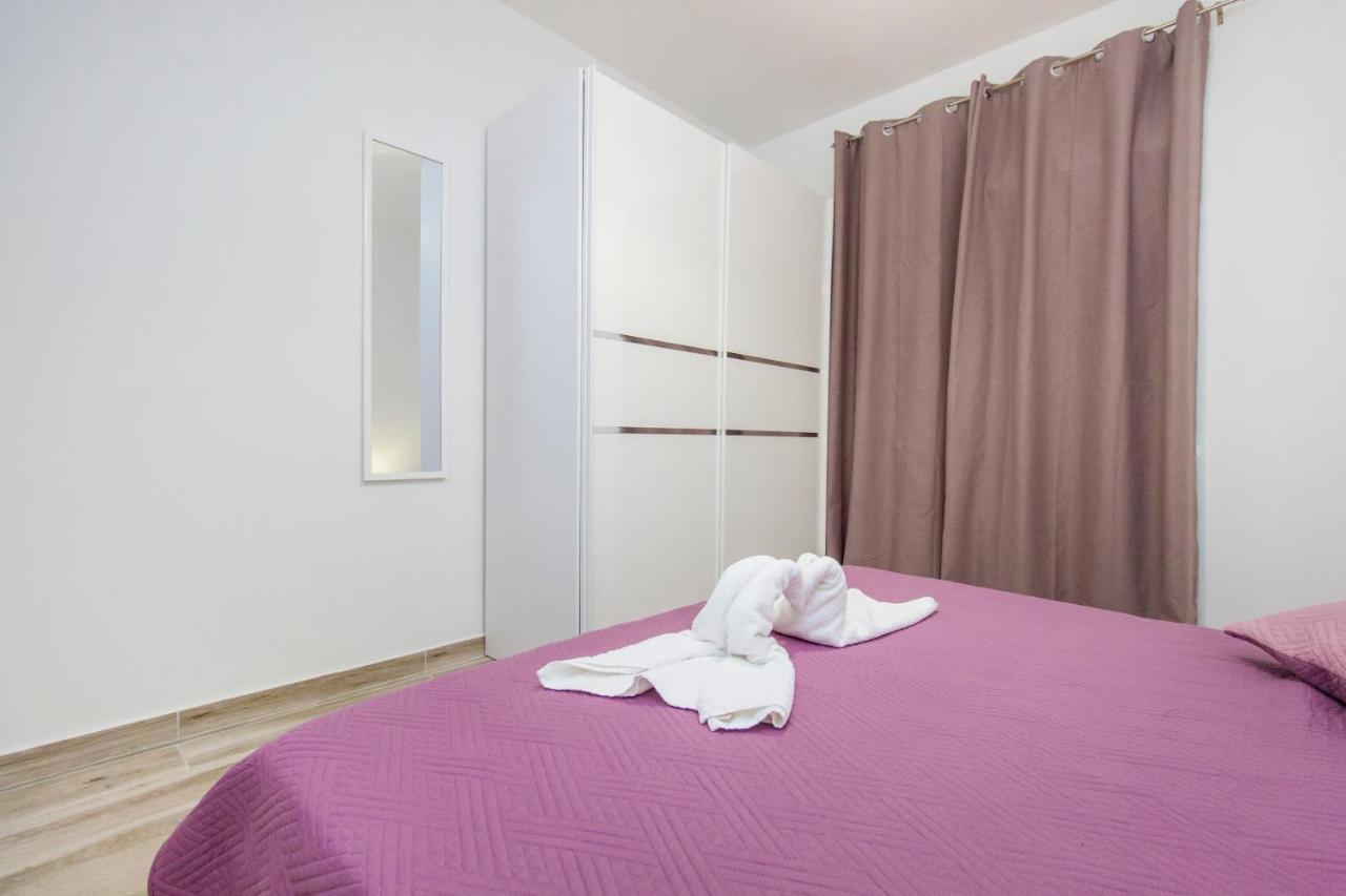 Apartmani Malis Ražanj 외부 사진